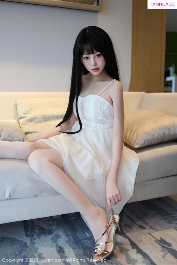   [XiuRen]高清写真图 2023.05.31 No.6828 早川京子 清纯美腿第12张图片